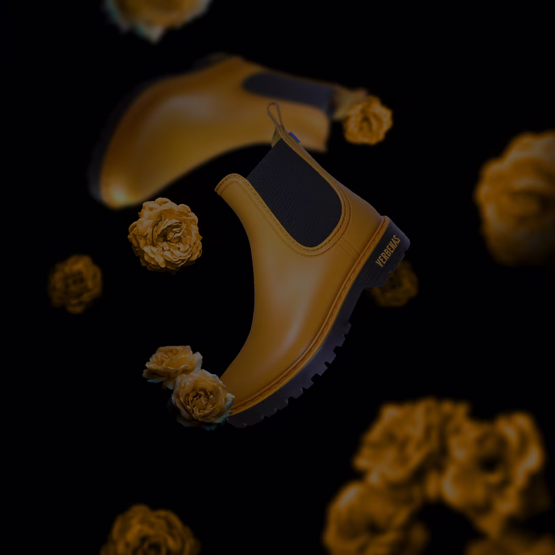 Butterfly Beach & Exult